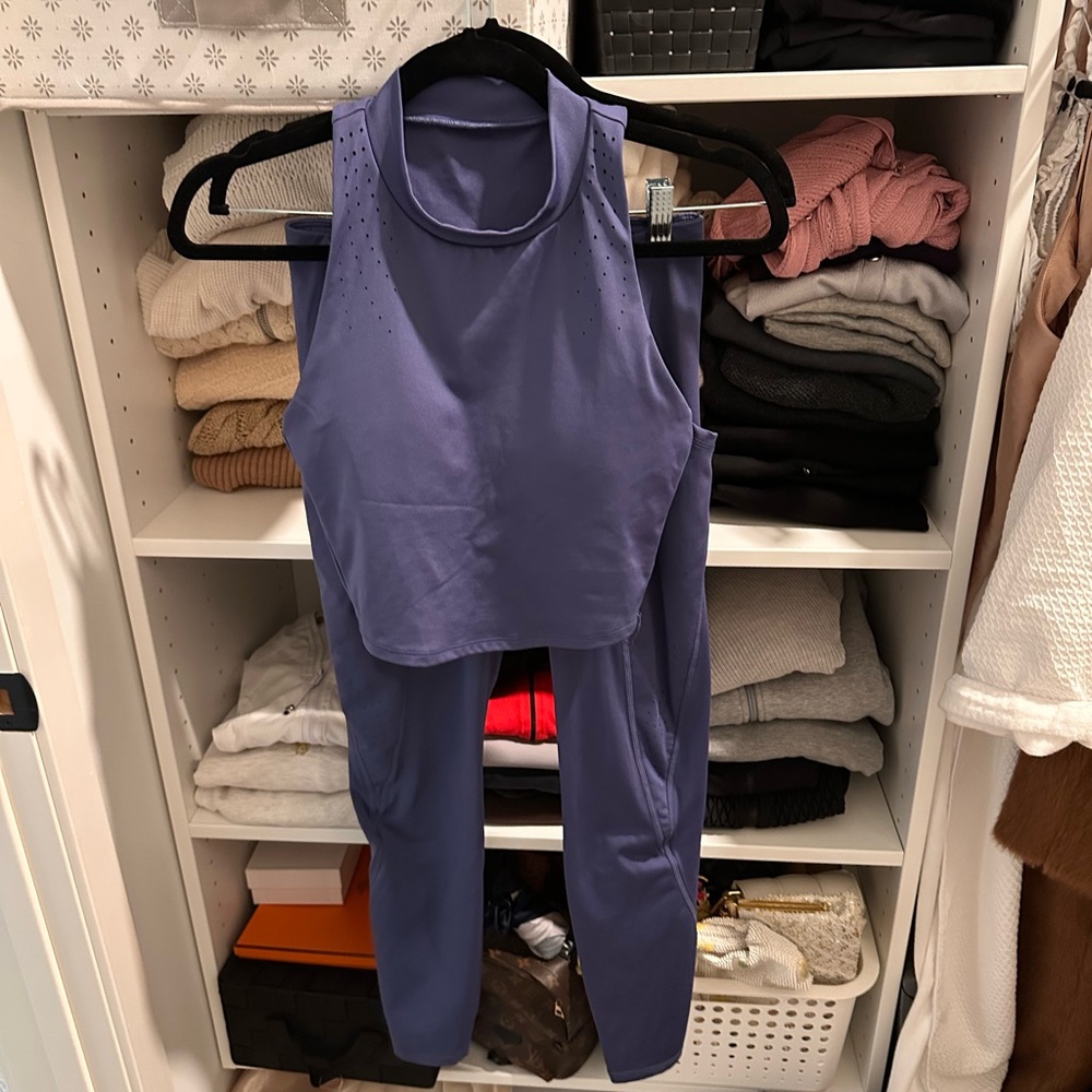 Purple Athletic Crop Tank and High-Waist Leggings Set XS